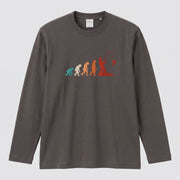 EVOLUTION | 釣り人 進化 イラスト レトロ カラフル シンプル 長袖Tシャツ【釣り男子・釣りガール・ルームウェア・ギフト】