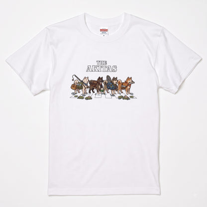 THE AKITAS | 横断歩道 ゆるかわ 秋田犬 フィッシング パロディTシャツ【愛犬家・釣り好き・アウトドア・ギフトに最適】