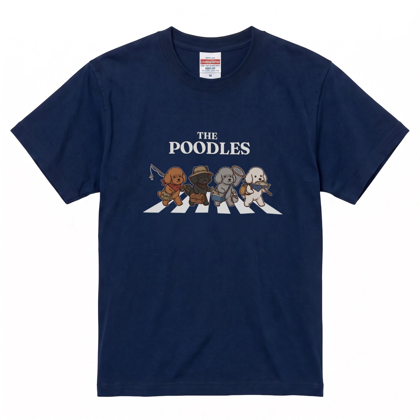 THE POODLES | 横断歩道 ゆるかわ プードル フィッシング パロディTシャツ【愛犬家・釣り好き・アウトドア・ギフトに最適】