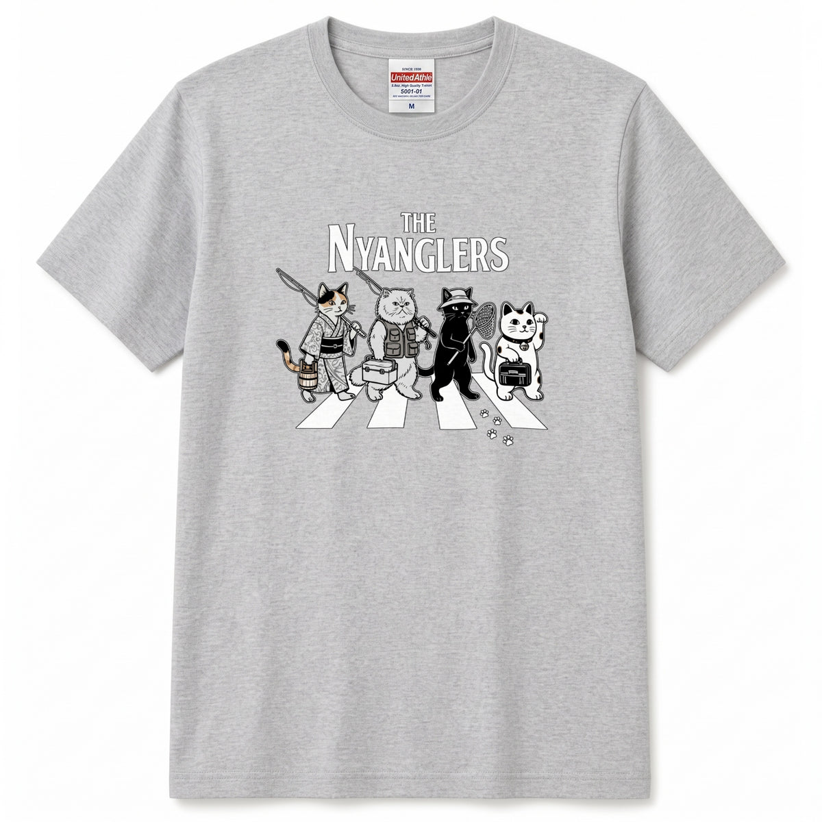 THE NYANGLERS | 招き猫 釣り猫 横断歩道 ゆるかわ パロディ Tシャツ【猫グッズ・釣り人・アウトドア・プレゼントに最適】