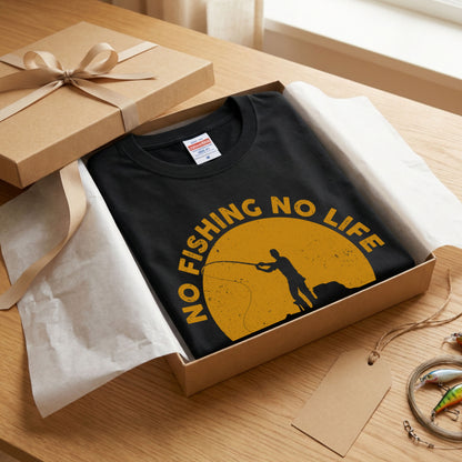 NO FISHING NO LIFE | 釣り イラスト サンセット アングラー 英字ロゴ 長袖Tシャツ【釣り好き・海釣り・バス釣り・プレゼントに最適】