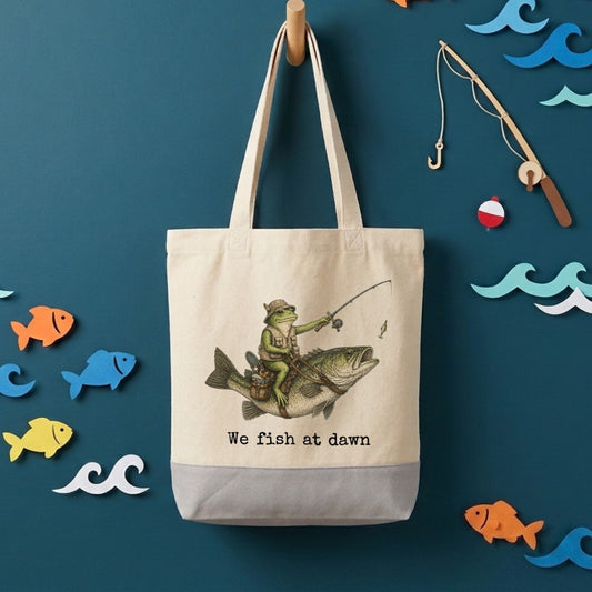 【WE FISH AT DAWN】キャンバストートバッグ | CASTMODE