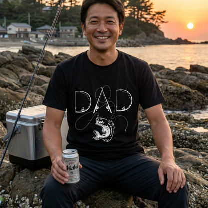 「DAD」釣り竿 アート Tシャツ - 父の日 釣り好き ギフト | CASTMODE