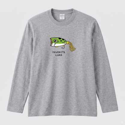 FAVORITE LURE | ポッパー ルアー 釣り かわいい ポップ イラスト グラフィック 長袖Tシャツ【釣り雑貨・バス釣り・カジュアル・ギフトに最適】