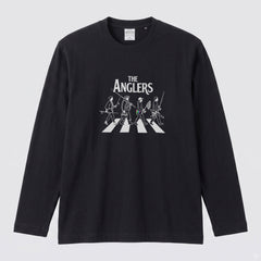 THE ANGLERS CROSSING | 釣り仲間 横断歩道 イラスト おもしろ レトロ 長袖Tシャツ【釣り好き・アングラー・釣りウェア・プレゼントに最適】