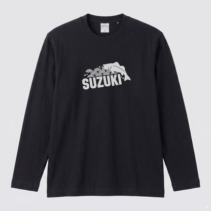 SUZUKI | スズキ 魚 和柄 波 イラスト 英字 ワンポイント 長袖Tシャツ【釣り男子・釣りガール・ストリート・ギフト】