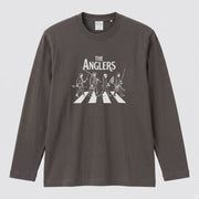 THE ANGLERS CROSSING | 釣り仲間 横断歩道 イラスト おもしろ レトロ 長袖Tシャツ【釣り好き・アングラー・釣りウェア・プレゼントに最適】