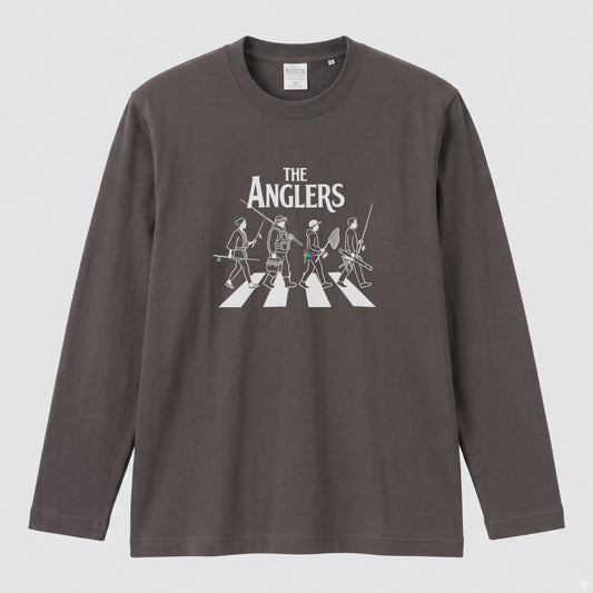 THE ANGLERS CROSSING | 釣り仲間 横断歩道 イラスト おもしろ レトロ 長袖Tシャツ【釣り好き・アングラー・釣りウェア・プレゼントに最適】
