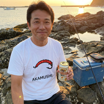 AKAMUSHI 赤虫デザイン白Tシャツ | CASTMODE