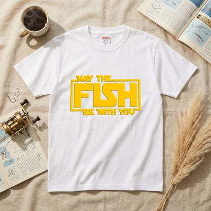 【MAY THE FISH BE WITH YOU】おもしろ 釣りジョーク黒Tシャツ | CASTMODE