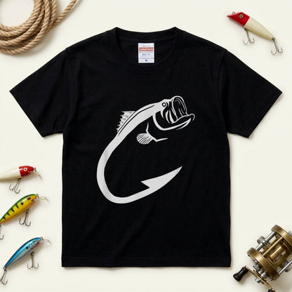 ブラックバス フック アート Tシャツ - バスフィッシング ウェア | CASTMODE