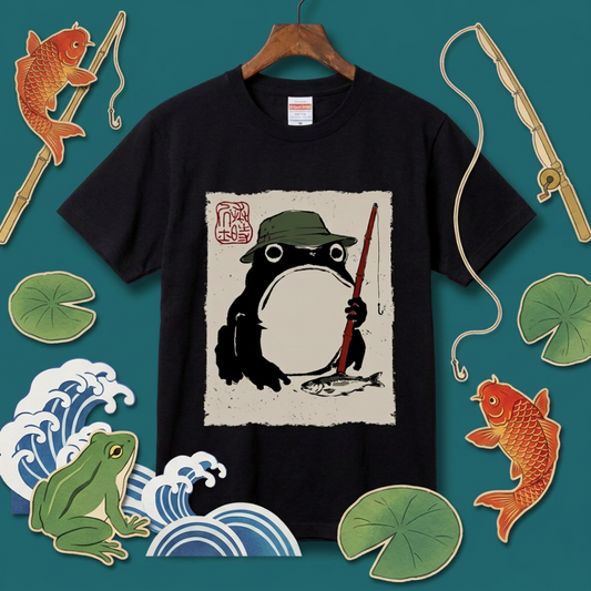 「Japanese Frog Angler」和モダン カエル絵図 Tシャツ